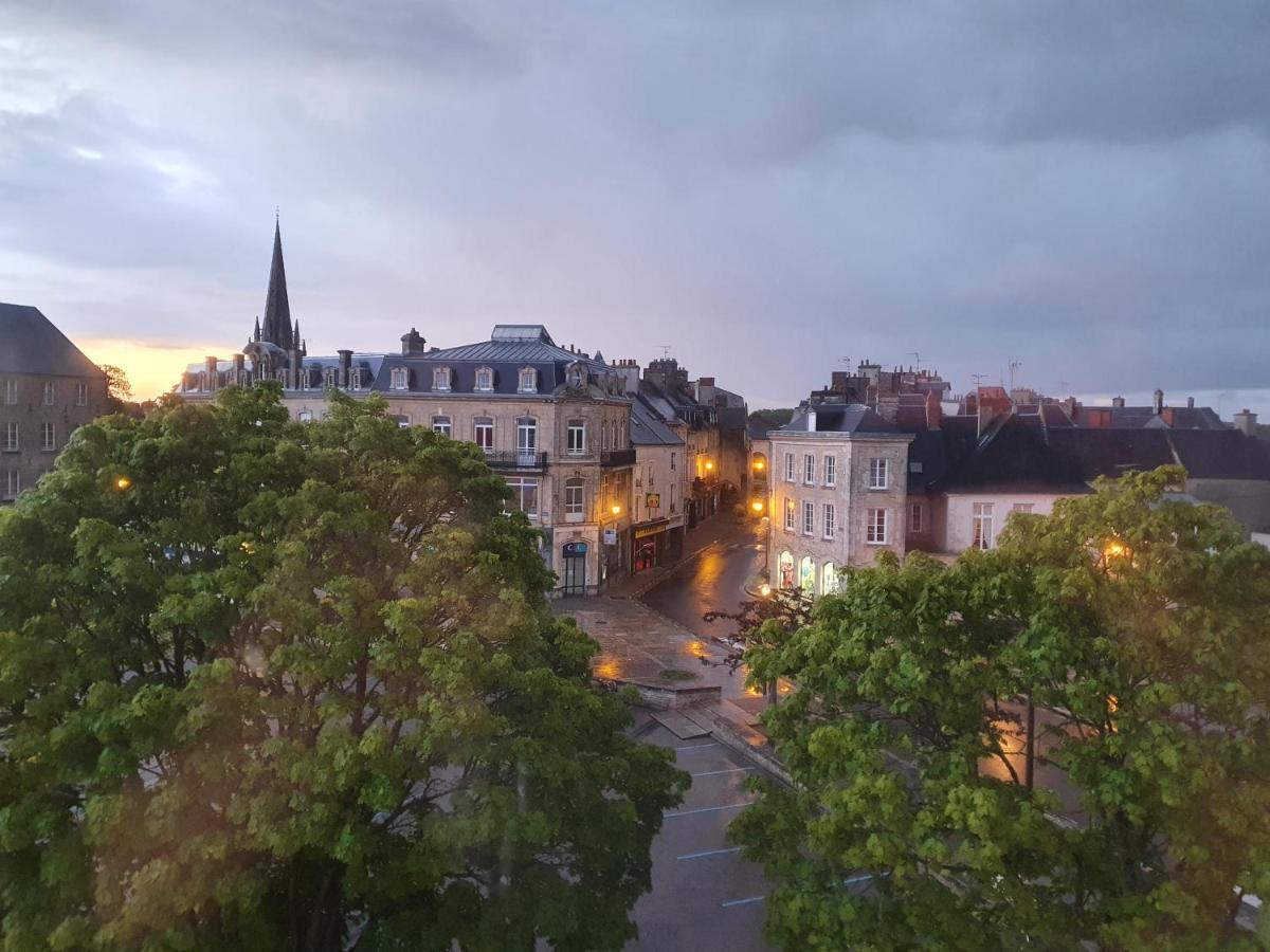Hotel Le Vauban Карантан Экстерьер фото